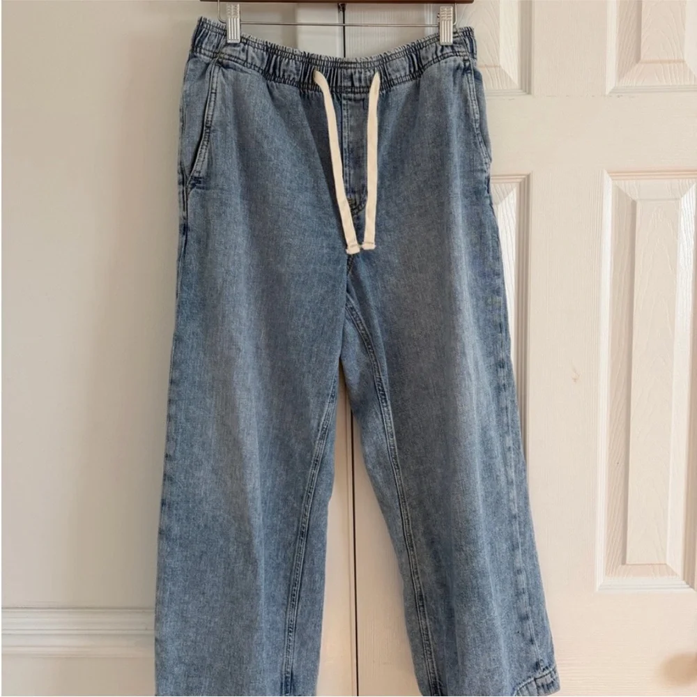 NWT! GAP Light Wash High Rise Pull-On Wide-Leg Jeans - Size Small 🩷 #805640 - Picture 8 of 10